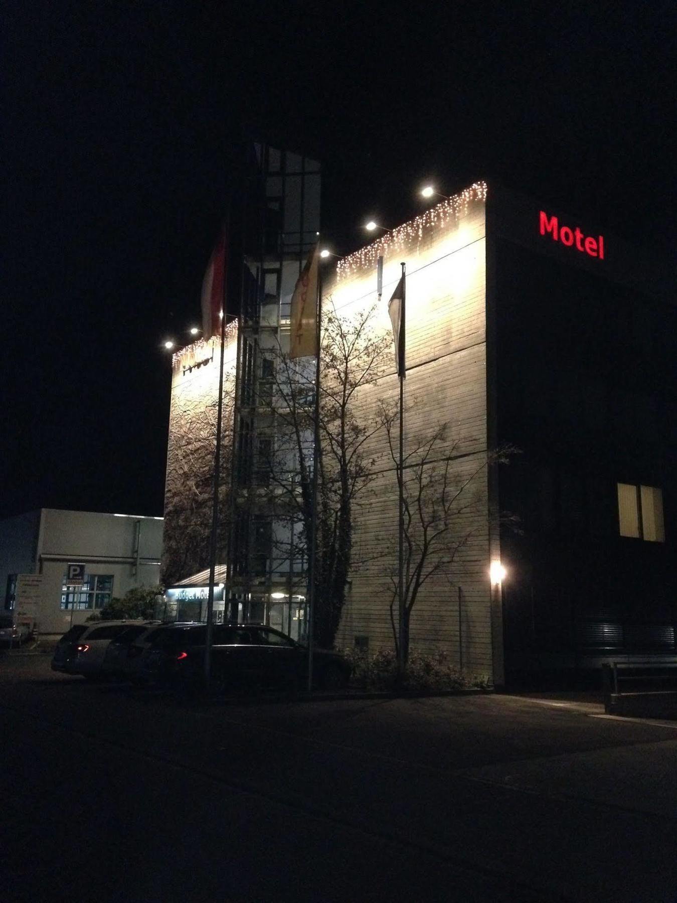 Budget Motel Self Check-In Dällikon Dış mekan fotoğraf